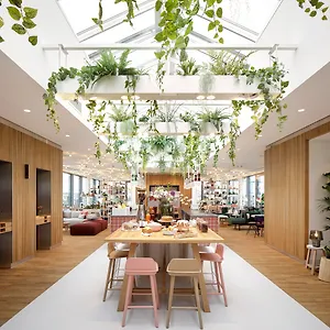 Zoku Aparthotel Vienna
